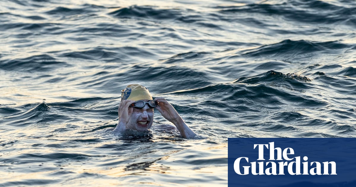 Cancer survivor is first person to swim the Channel four times non-stop