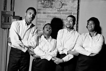 Rutha Mae Marris (right) with the Freedom Singers at the Caffè Lena in Saratoga Springs, New York, in 1963.