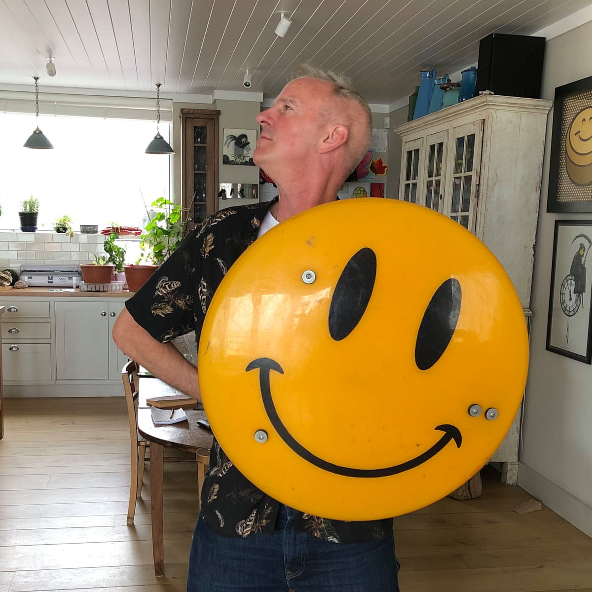 It S Not An Emoji Fatboy Slim Launches Smiley Exhibition Art And Design The Guardian