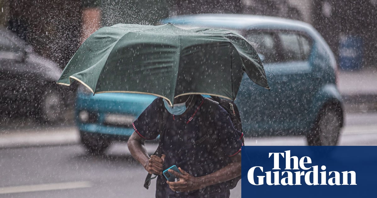 Severe weather to hit north Queensland over Anzac Day weekend with milder conditions in other states