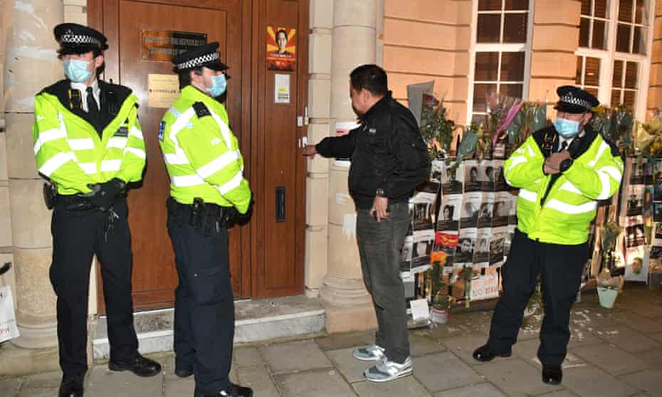 Kyaw Zwar Minn tries unsuccessfully to enter the embassy in Mayfair, London.