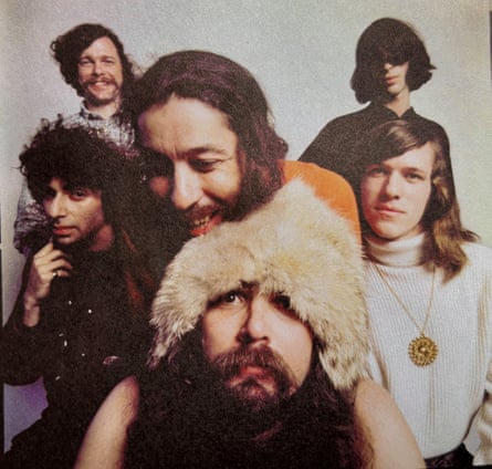 The Fugs in 1968. Ed Sanders top left, with – left to right – Ken Pine, Tuli Kupferberg, Ken Weaver, Bob Mason, Charles Larkey.