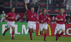 Alan Shearer celebrates his winner.