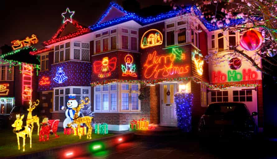 C7 Bulbs Or C9s How Christmas Lights Became A Nerdy Obsession Christmas The Guardian Christmas Lights Outdoor Large Bulbs 2021