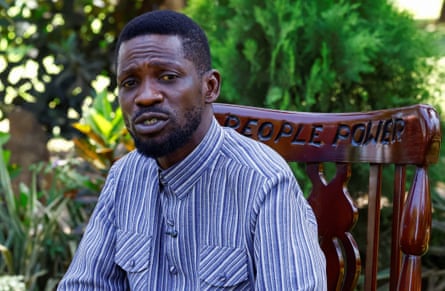 Ugandas votarão em eleições que deverão estender o governo de quatro décadas de Museveni