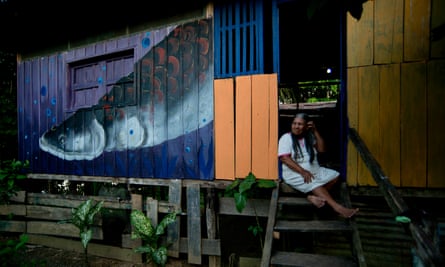 In Tikuna village, locals have decorated their houses with mythical and real beasts, supported by the Calanoa Foundation.