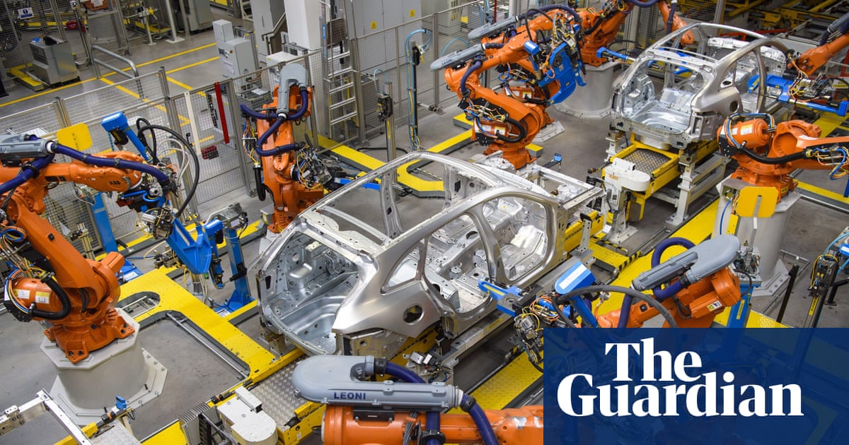 Jaguar Land Rover owner offered £500m in subsidies to build battery plant in UK