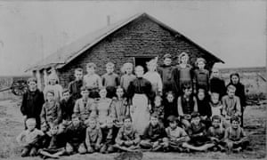 1895