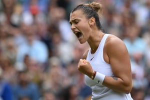 Aryna Sabalenka takes the first set.