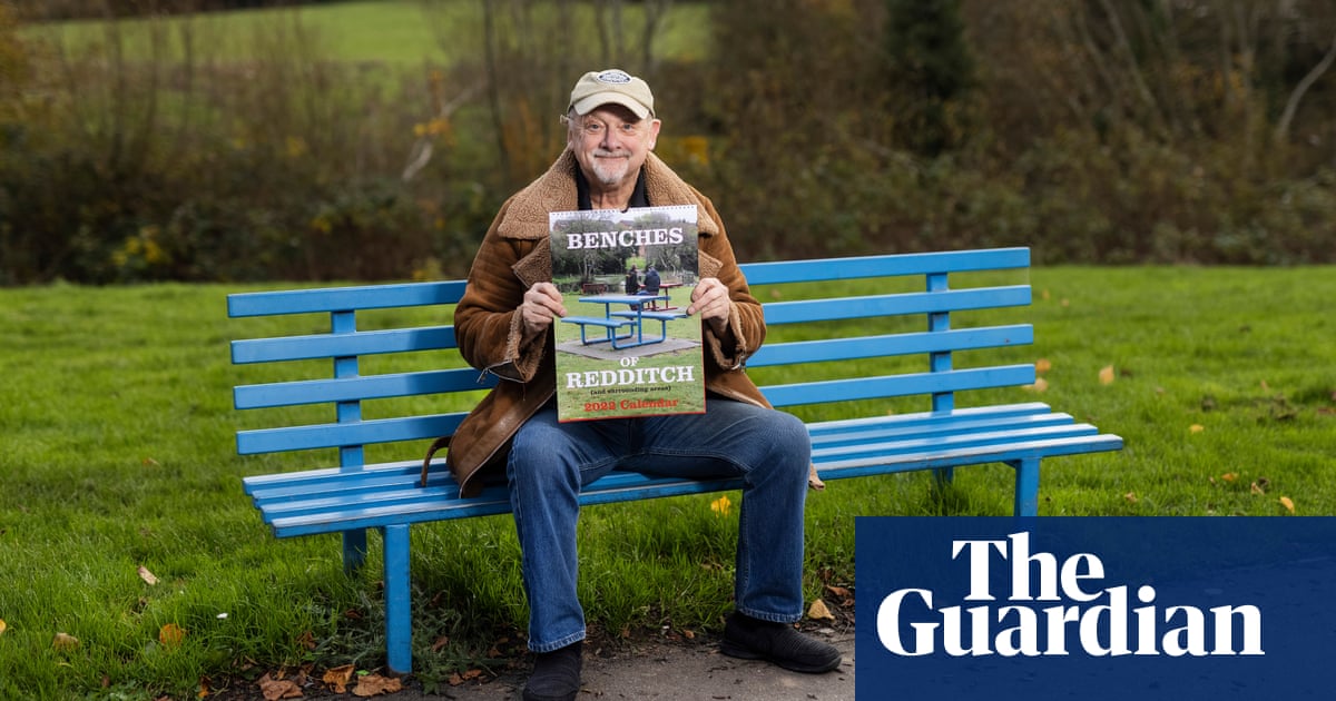 A nice sit down: benches of Redditch calendar takes Britain by storm
