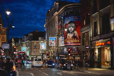 Piccadilly circus