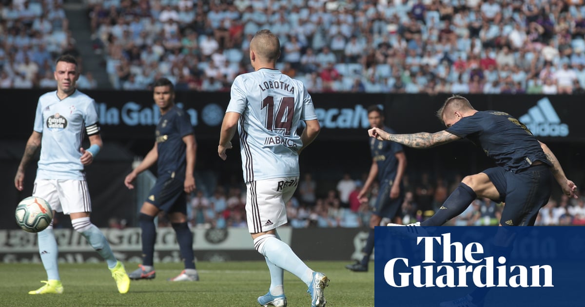 Toni Kroos scores stunning goal as Real Madrid get off to a flyer at Celta Vigo