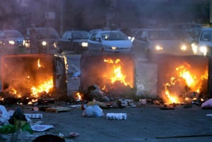 Chiaiano, Italy: Burning rubbish in the streets. Protests against the unsolved garbage problem in the Naples region continue