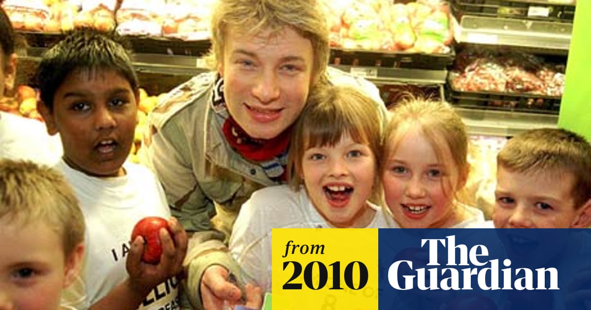 Jamie Oliver S School Dinners Shown To Have Improved Academic