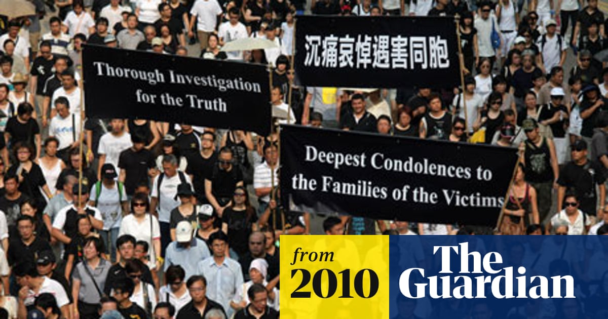 Hong Kongers Protest Over Manila Hostage Deaths China The Guardian
