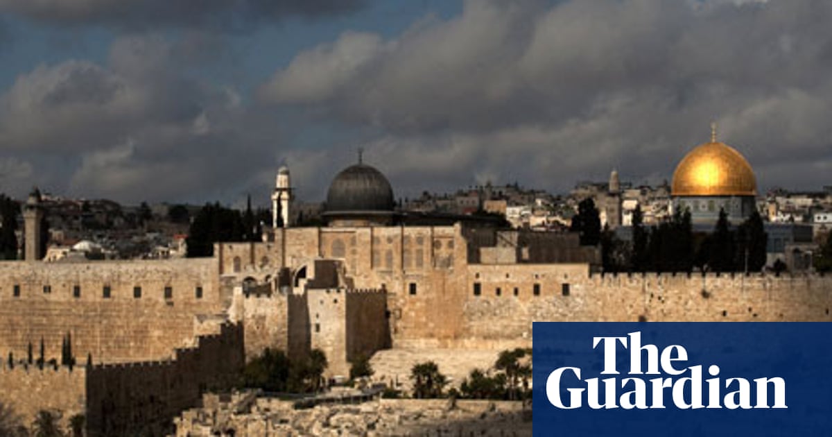Jerusalem: The Biography by Simon Sebag Montefiore – review