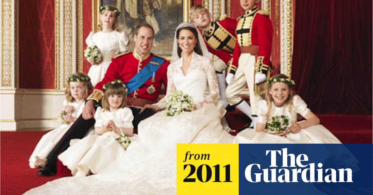 Kate Middleton S Royal Wedding Dress To Go On Display At Buckingham Palace Uk News The Guardian