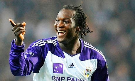 Anderlecht's Romelu Lukaku hoping to seal £20m move to Chelsea | Chelsea | The Guardian