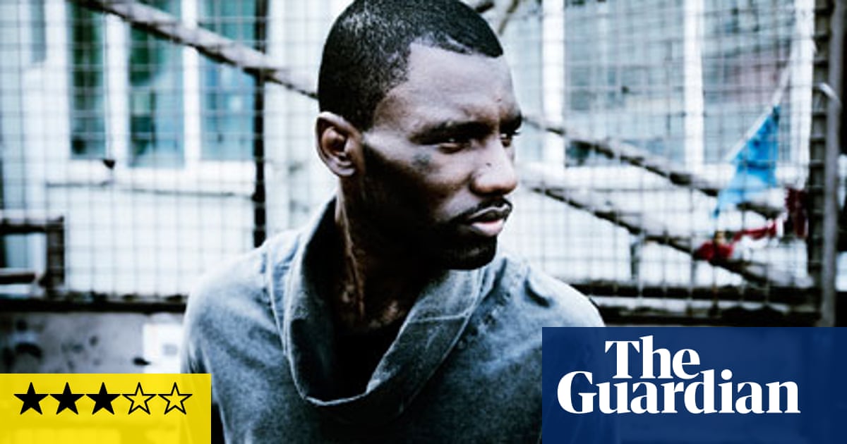 Wretch 32 Black And White Zip Up Wretch 32 Black And White Zip Up