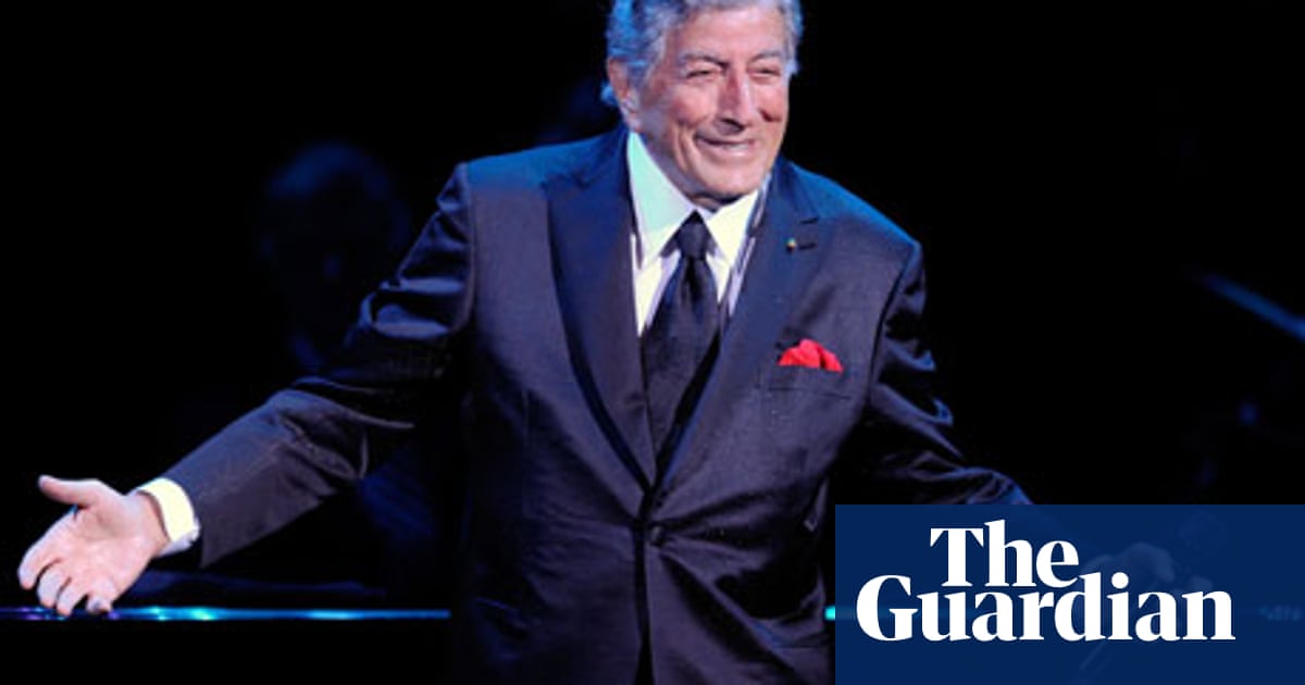 Tony Bennett Interview Frank Sinatra Amy Winehouse And Me Tony Bennett The Guardian