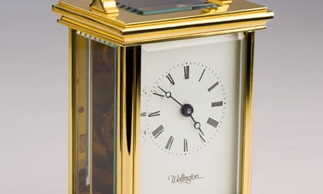 Gold carriage clock
Gold carriage clock
