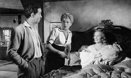John Gregson, Shelley Winters and Peggy Cummins in To Dorothy a Son (1954).