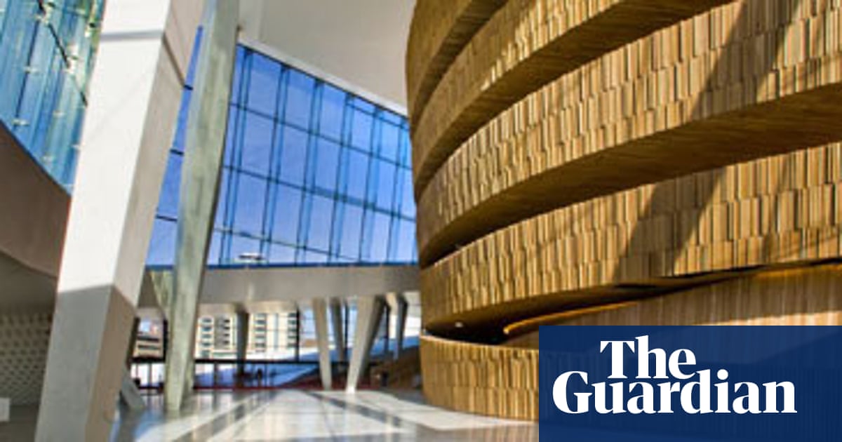 Jonathan Glancey Reviews The Architecture Of Oslo S Opera House Music The Guardian Jonathan Glancey Reviews The Architecture Of Oslo S Opera House Music The Guardian