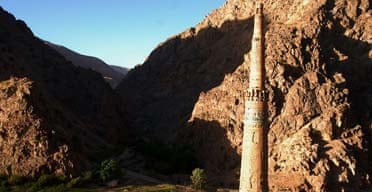 Minaret of Jam in Afghanistan, photo by Dan Cruickshank