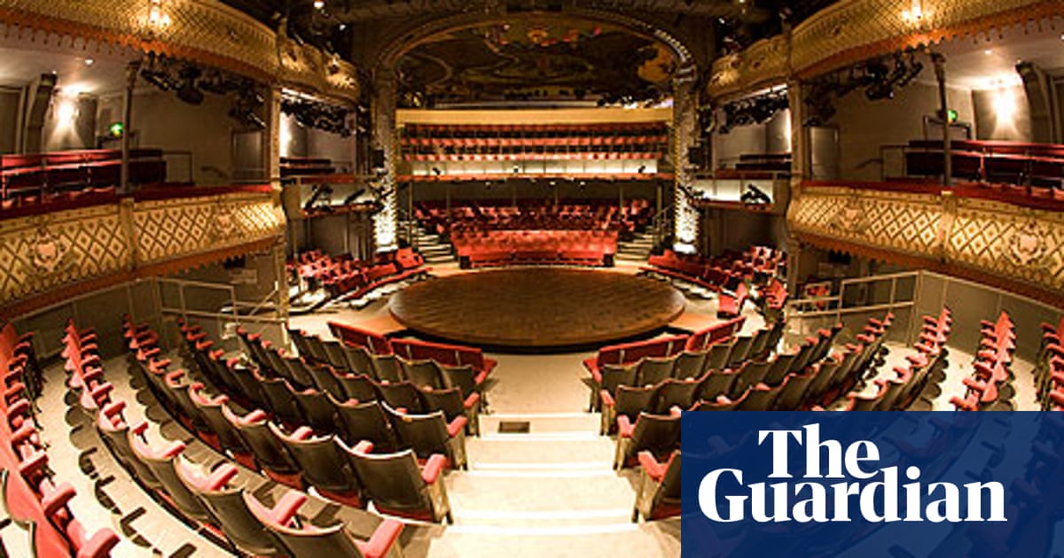 Arena pula verona still ancient roman festival 1st built century film today amphitheatres millenia performances hosting later credit Conquering theatre in the round | Theatre | The Guardian