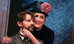 Daniel Evans with Jenna Russell in Sunday in the Park with George, Wyndhams Theatre 2006