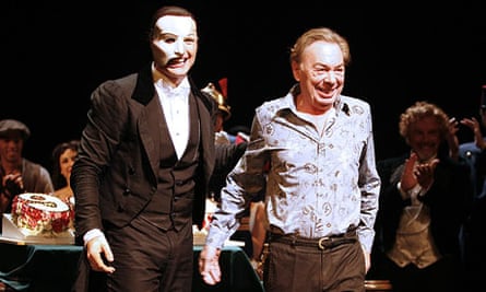 Broadway s "The Phantom Of the Opera" Celebrates 9000th Performance