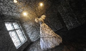 Chiharu Shiota's installation in the House of Imagination, Berlin 2008