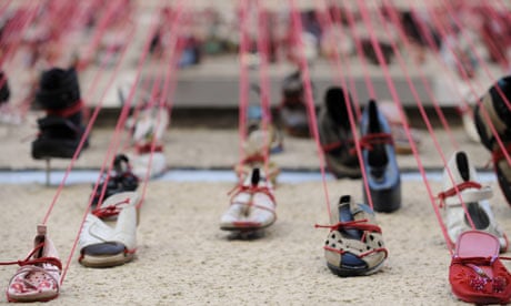 Chiharu Shiota's Dialogue from DNA, 2008