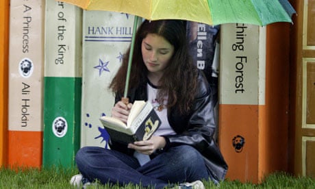 Teenage Girl Reading at Hay-on-Wye Book Festival