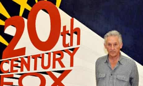 US artist Ed Ruscha in front of his painting Large Trademark with Eight Spotlights (1962)