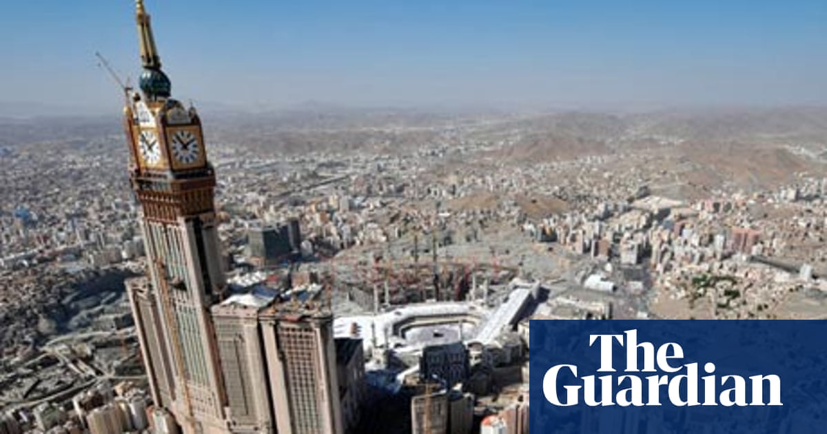 Mecca S Mega Architecture Casts Shadow Over Hajj Art And Design