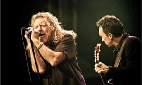 Robert Plant and Justin Adams at Womad Abu Dhabi in 2009