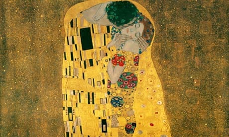 Gustav Klimt's The Kiss is inspiring street artists