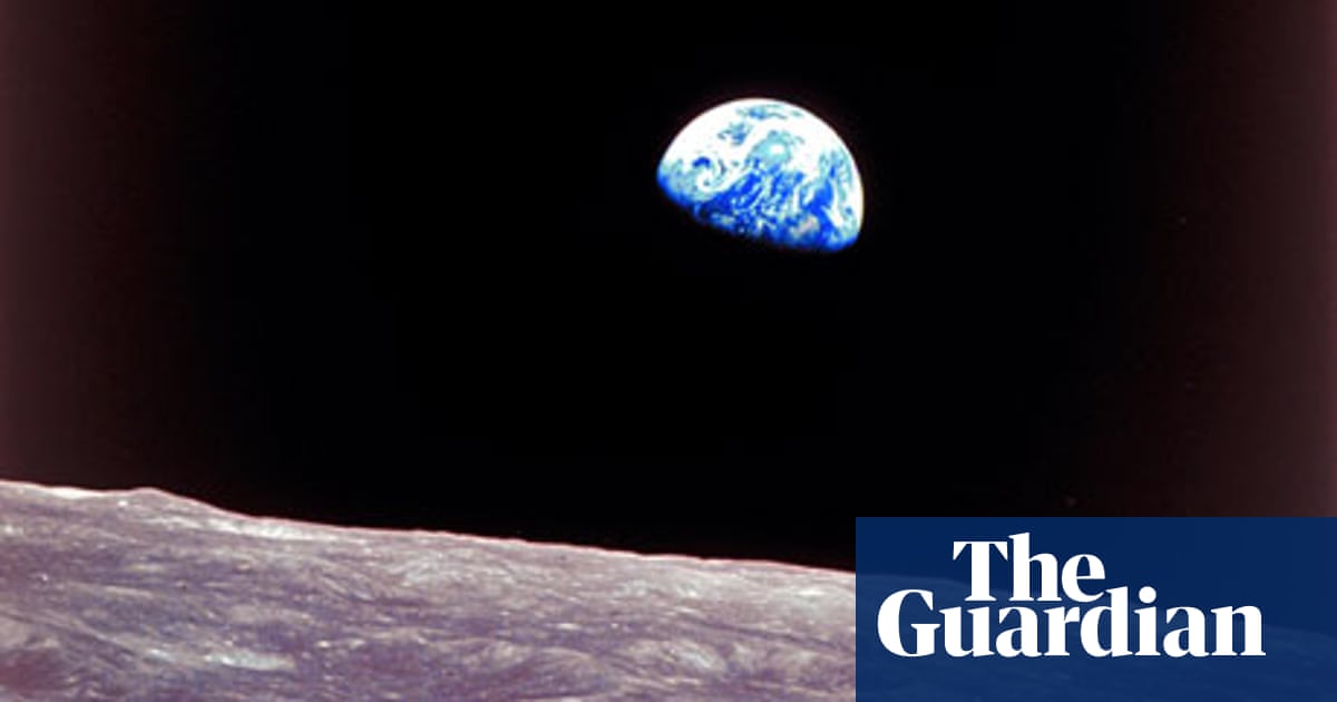 People Of Earth Say Cheese Nasa To Take Everyone S Picture From Space Photography The Guardian