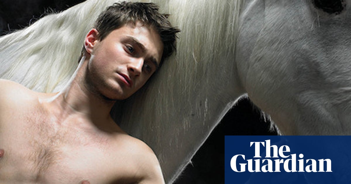 Nackt  Virginia Radcliffe Radcliffe 'walked