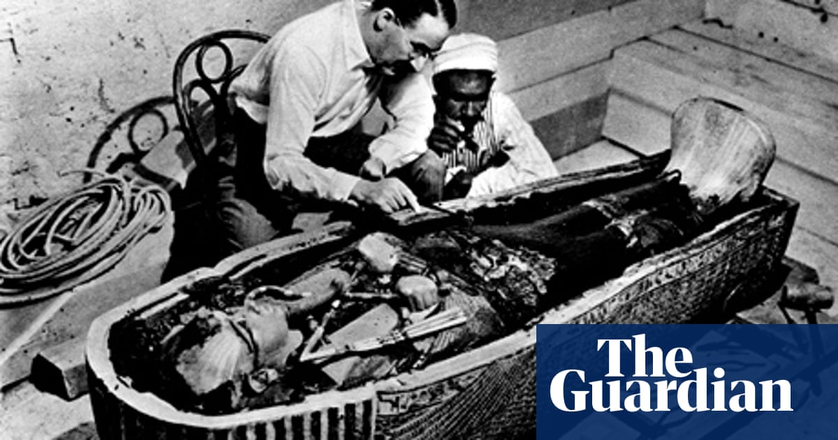 Digging up trouble: beware the curse of King Tutankhamun | Ashmolean Museum | The Guardian Digging up trouble: beware the curse of King Tutankhamun | Ashmolean Museum | The Guardian