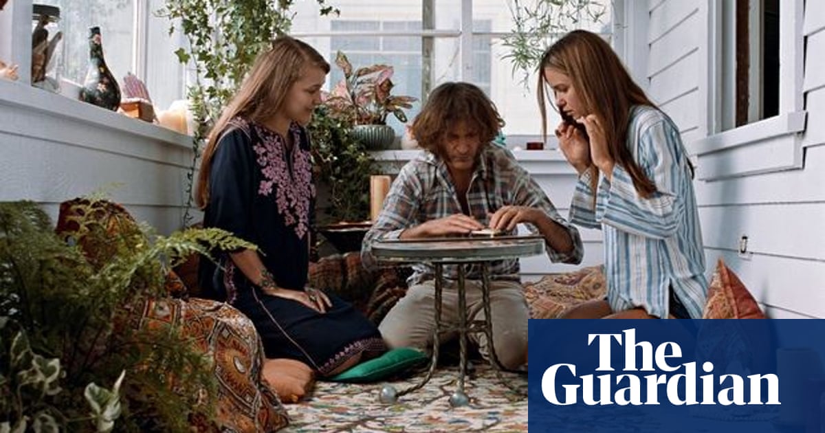 Inherent Vice Why Thomas Pynchon Is Made For The Movies Fiction The Guardian Inherent Vice Why Thomas Pynchon Is Made For The Movies Fiction The Guardian