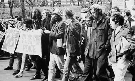Allen Ginsberg protesting against Vietnam in 1966