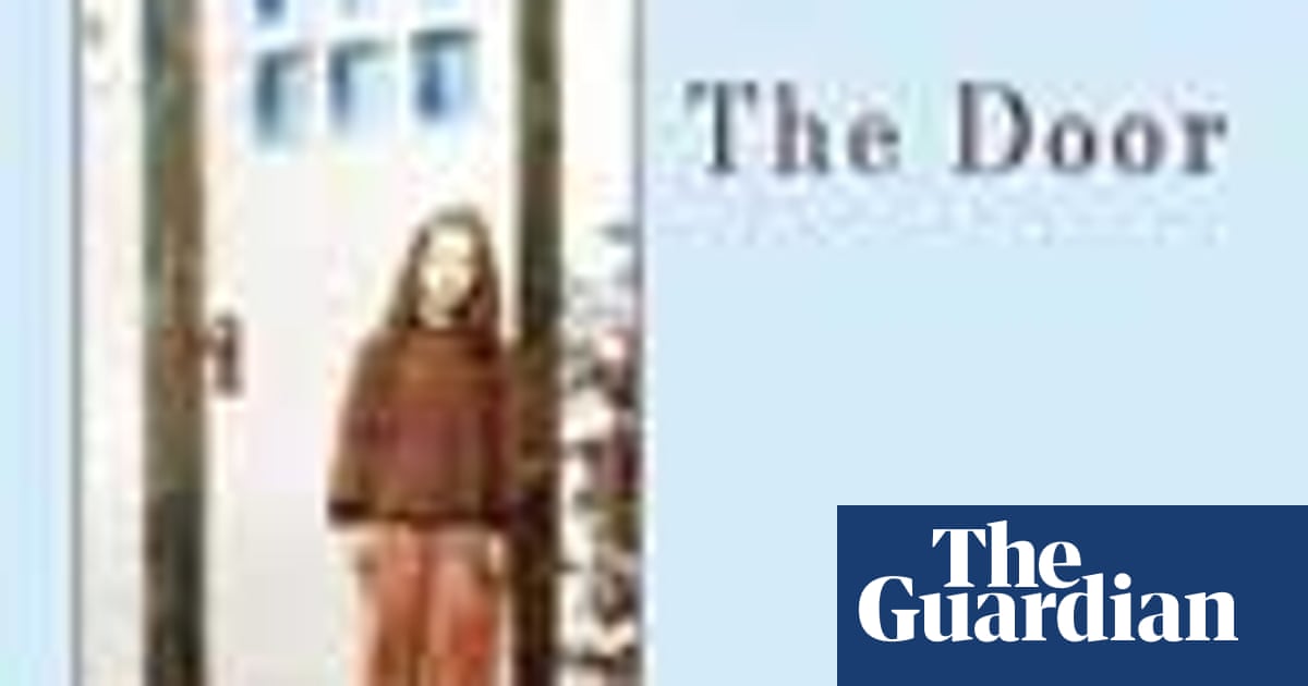 Review The Door By Margaret Atwood Books The Guardian