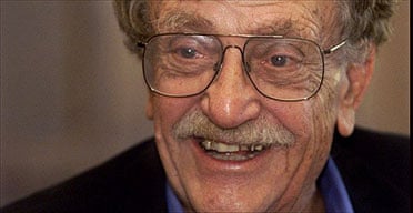 Kurt Vonnegut in 2001