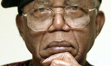 Chinua Achebe in 2002