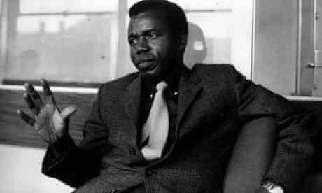 Chinua Achebe in 1967