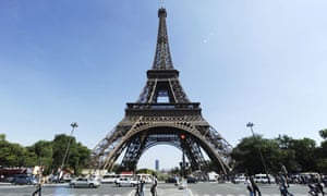 the eiffel tower is