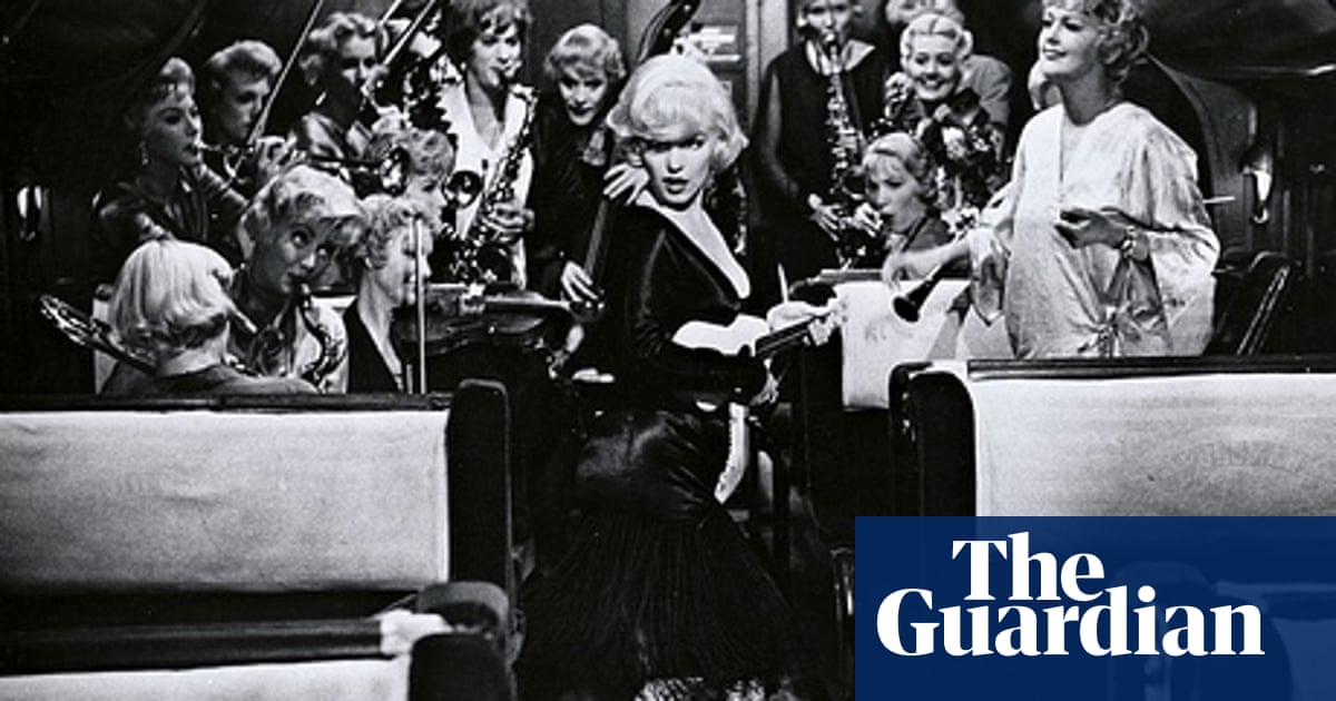 Marilyn Monroe In Some Like It Hot Still Smoking Film The Guardian