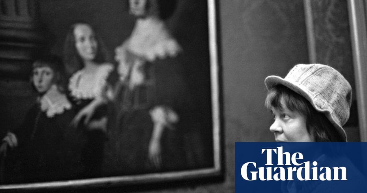 Living On Paper Letters From Iris Murdoch 1934 1995 Edited By